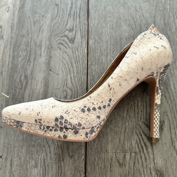 NWOT Sam Edelman Celia Cream Snake Print Heel: Never Worn - Picture 6 of 7
